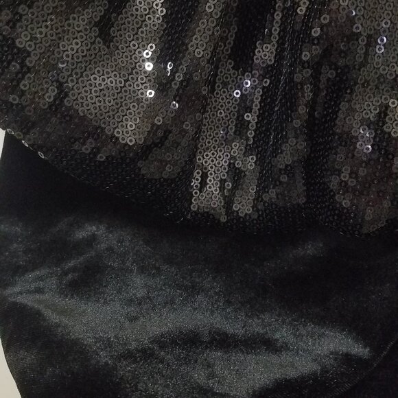 NWT BLACK FESTIVE SEQUIN OFF SHOULDER MINI velvet DRESS - Picture 7 of 7